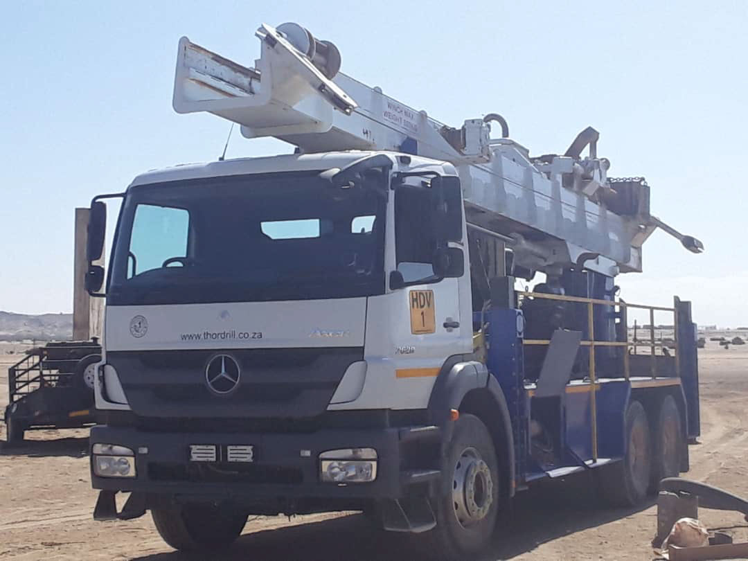 Rig 4: Thor 5000 mounted on 2628 4x6 Mercedes Truck